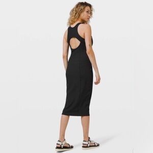 Lululemon Brunch and Back midi dress